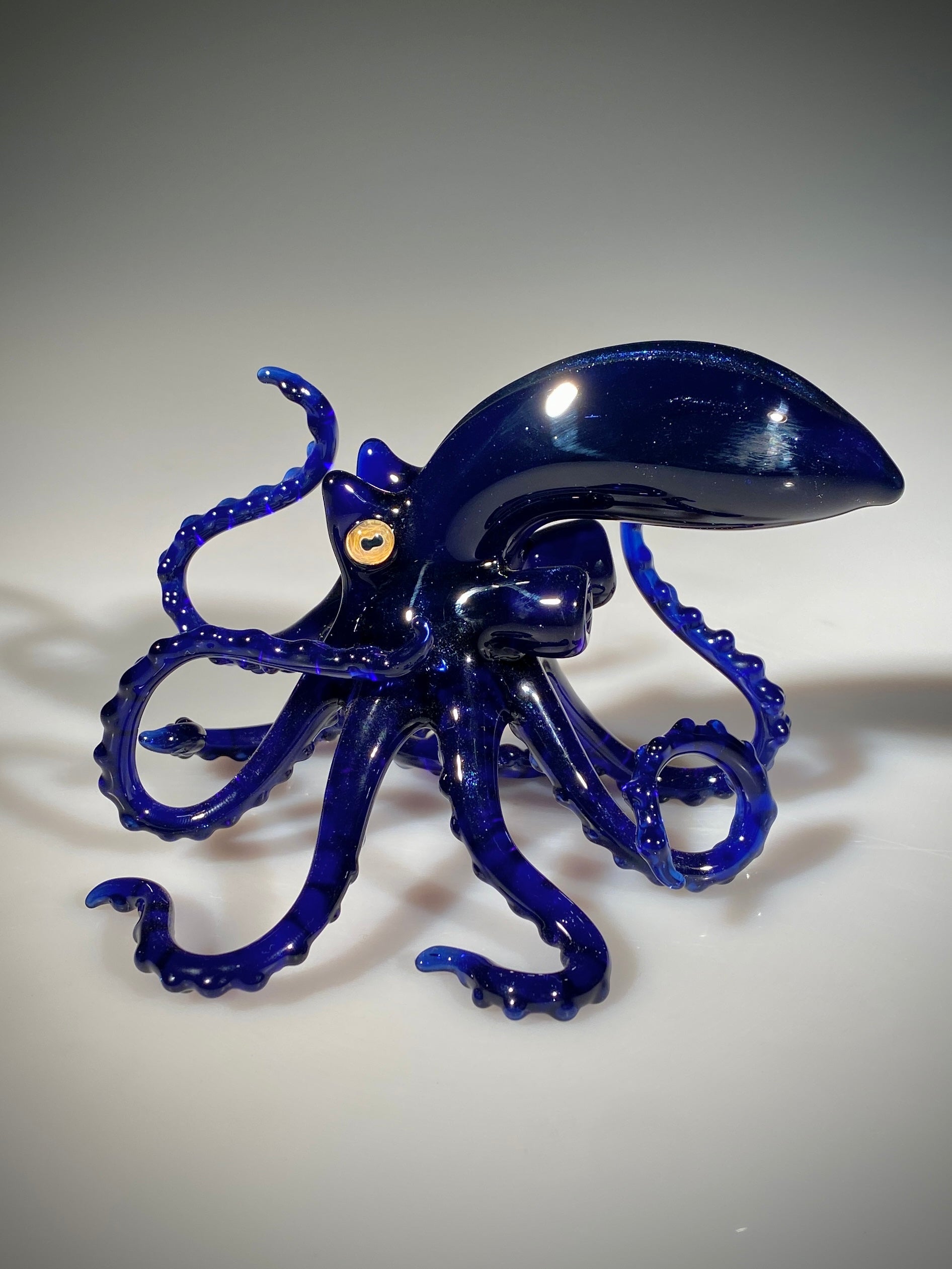 希少 NIRVANA OUT OF THE BLUE octopus Octopus with Friends (Bronze Sculpture, Miniature Collection