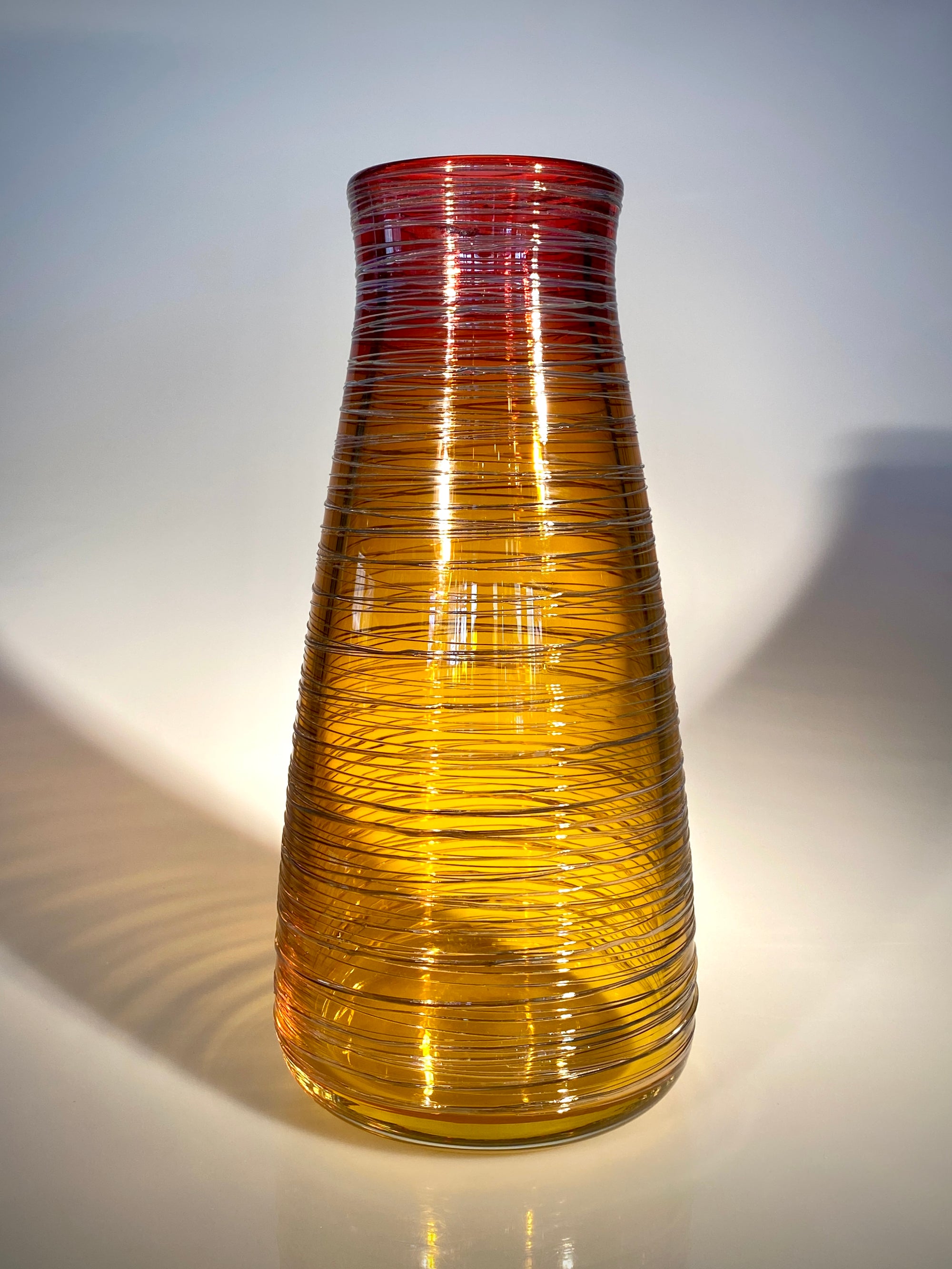 Gold/Ruby Threaded Vase